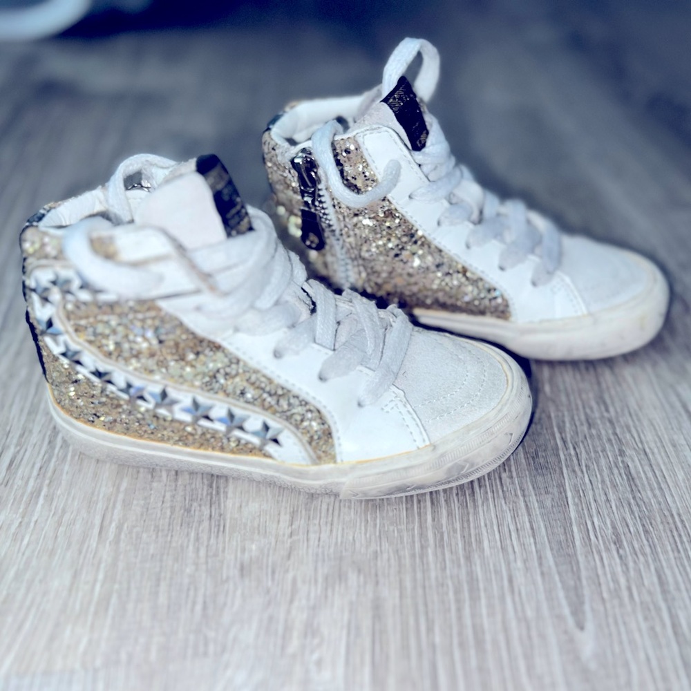 Vintage Havana gold glittered high top sneaker